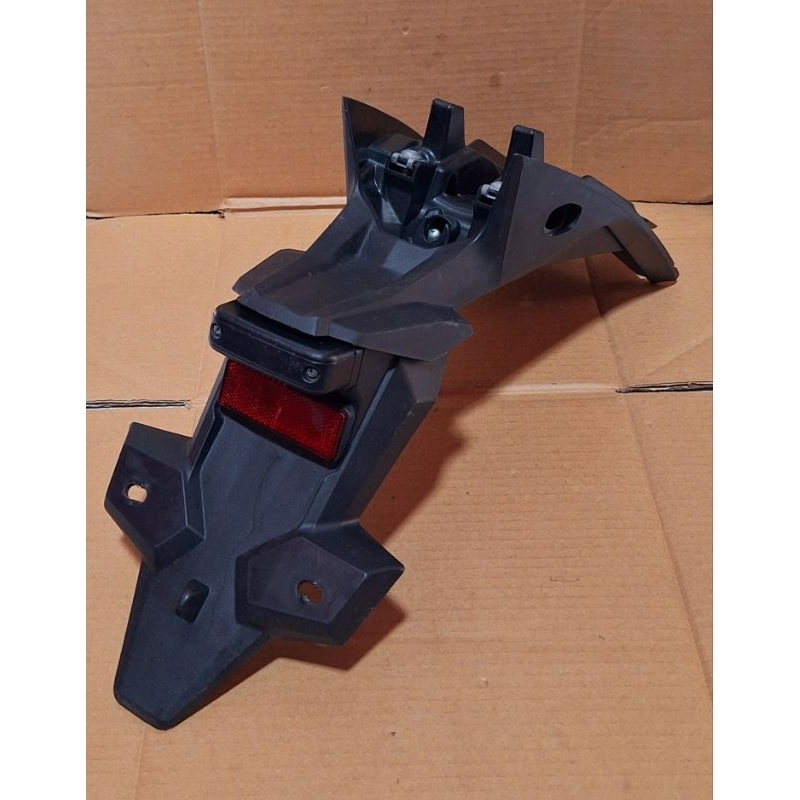 spakbor belakang honda CRF original