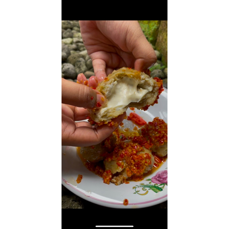 

PENTOL KEJU LUMER jumbo isi 4
