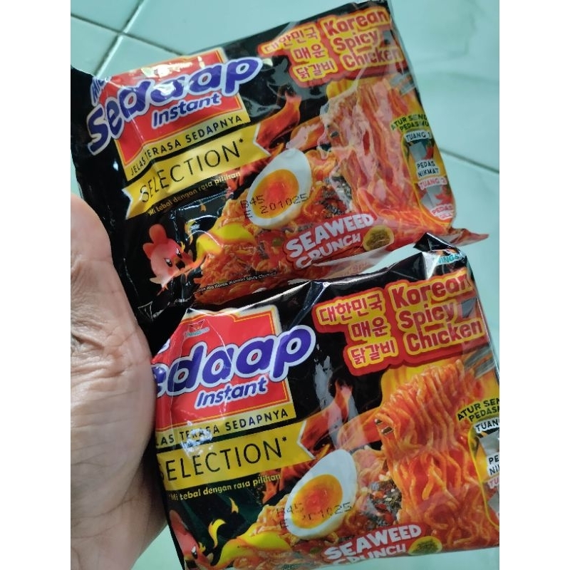 

Sedaap mie instan goreng korean spicy chicken 87gr x 5