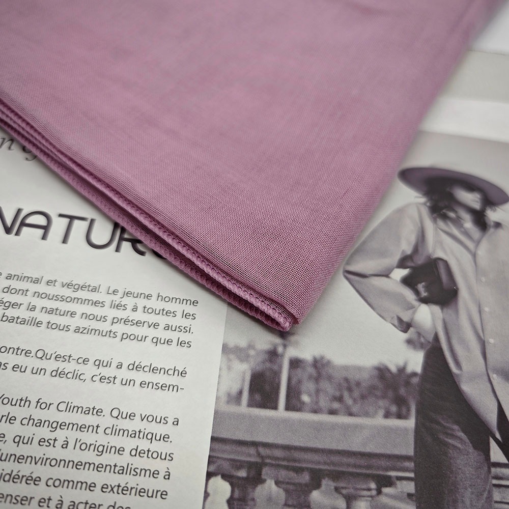 Hijab Polos Segi Empat Premium Warna Sweet Lilac