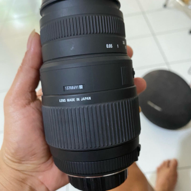 Lensa Sigma 70-300mm For nikon mulus normal