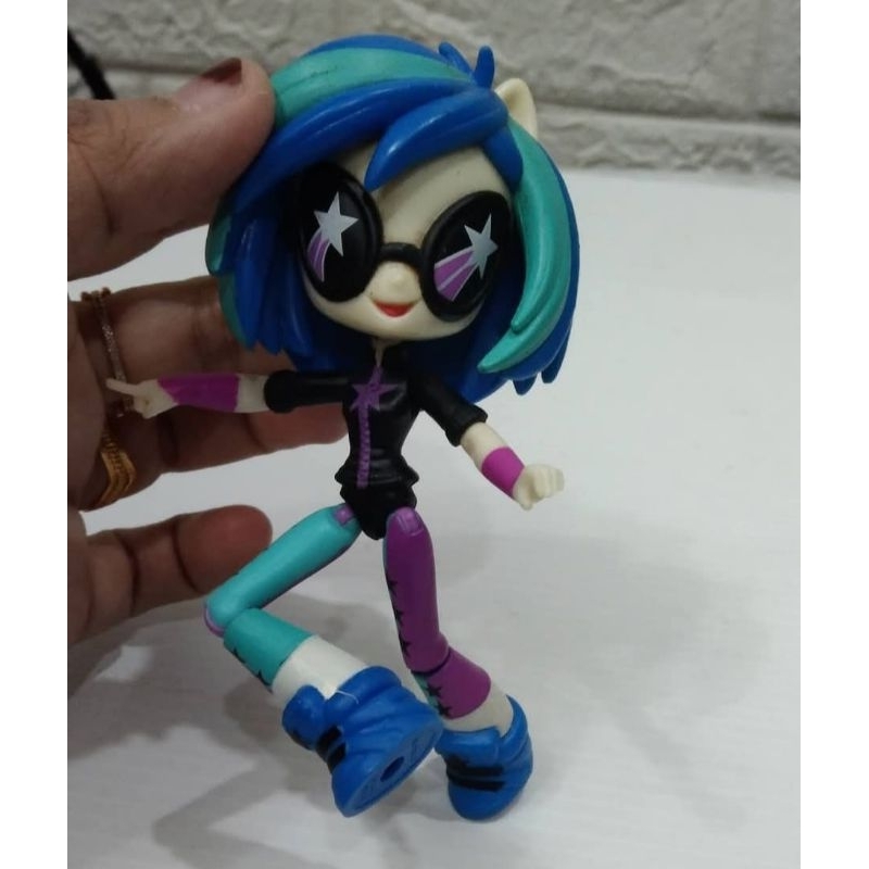 figure My Little Pony Equestria Girls dj pony hasbro artikulasi