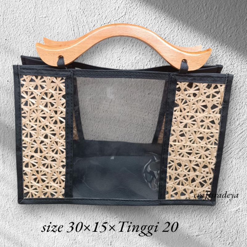 

Tas Mika Bambu sisi Handle Kayu / Tas Etnik Anyaman Elegant Souvenir Hampers Gift Raya Idulfitri Idul Adha