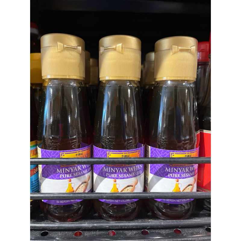 

LEE KUM KEE 115ML SESAME OIL / MINYAK WIJEN / PURE SESAME OIL