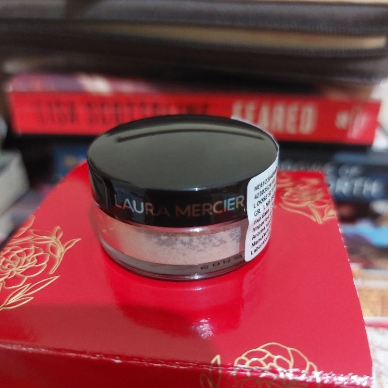 Laura Mercier Original Translucent Setting Powder Sample Size