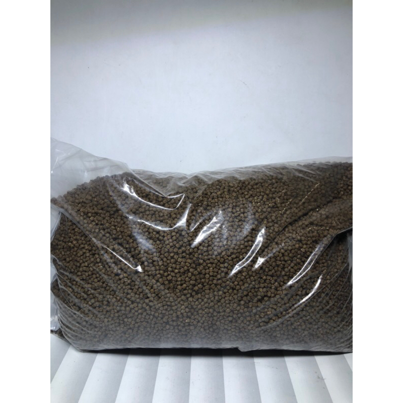 Pelet Ikan Komsumsi Kiloan Ukuran 2ml, Pakan Lele,Nila,Gurame,Patin,Bawal,Jaer
