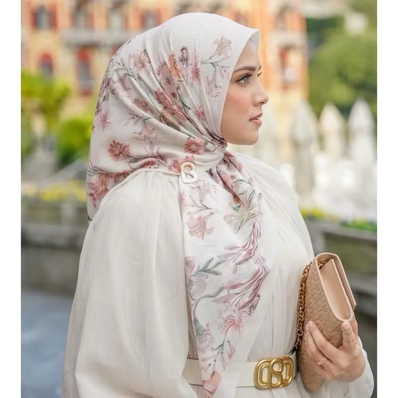 READY SIAP KIRIM  BUTTONSCARVES FARRA SERIES ORIGINAL BUTTONSCARVES BEAUTY CASE D3