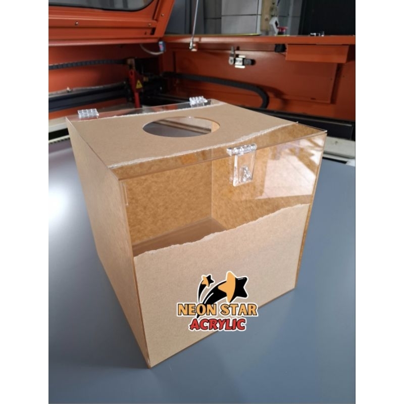 Kotak Undian Akrilik 30x30x30cm / Kotak Amal / Box Akrilik