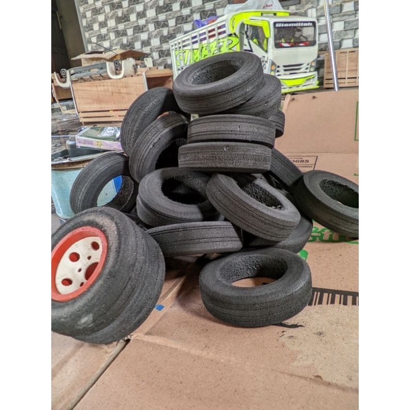 Ban miniatur truk 6pcs skala 10-14