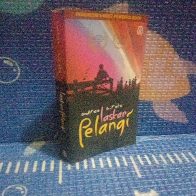 BUKU NOVEL LASKAR PELANGI -ANDREA HIRATA ORIGINAL
