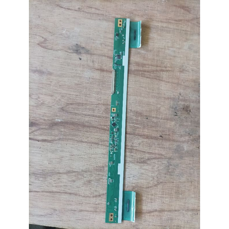 Tcon Polytron innolux 23.6