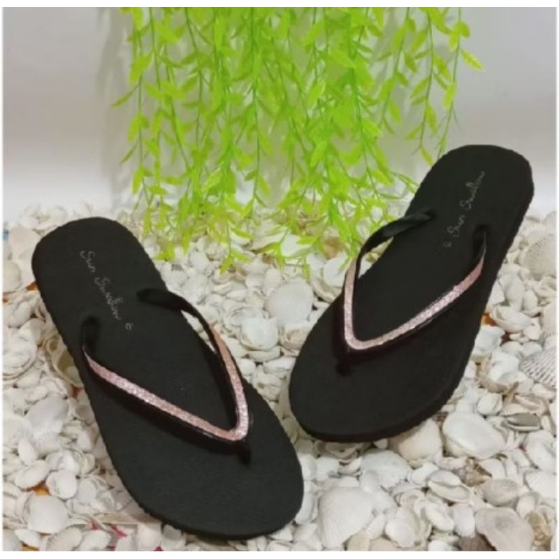 Sandal Swallow Wanita Sun Swallow Premium Crystal Gold Black