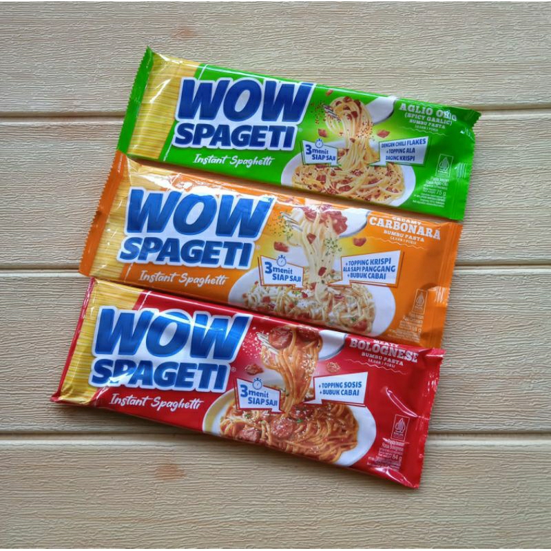 

Wow Spageti (instant spaghetti) 84 gram +topping & bubuk cabai