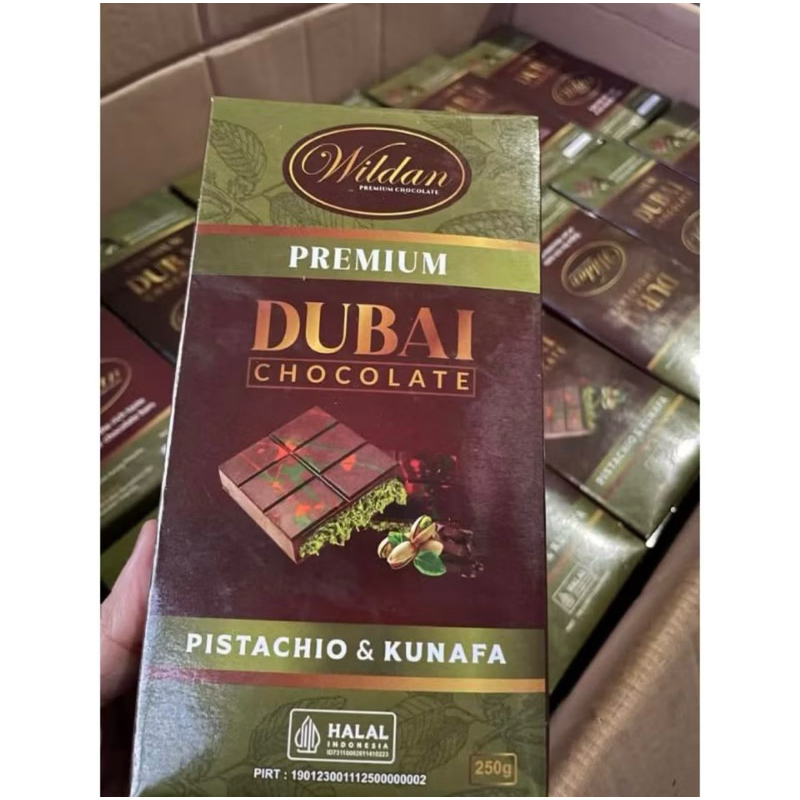 

Premium Coklat Dubai Wildan dengan Kunafa dan Pistachio Asli 250 gram