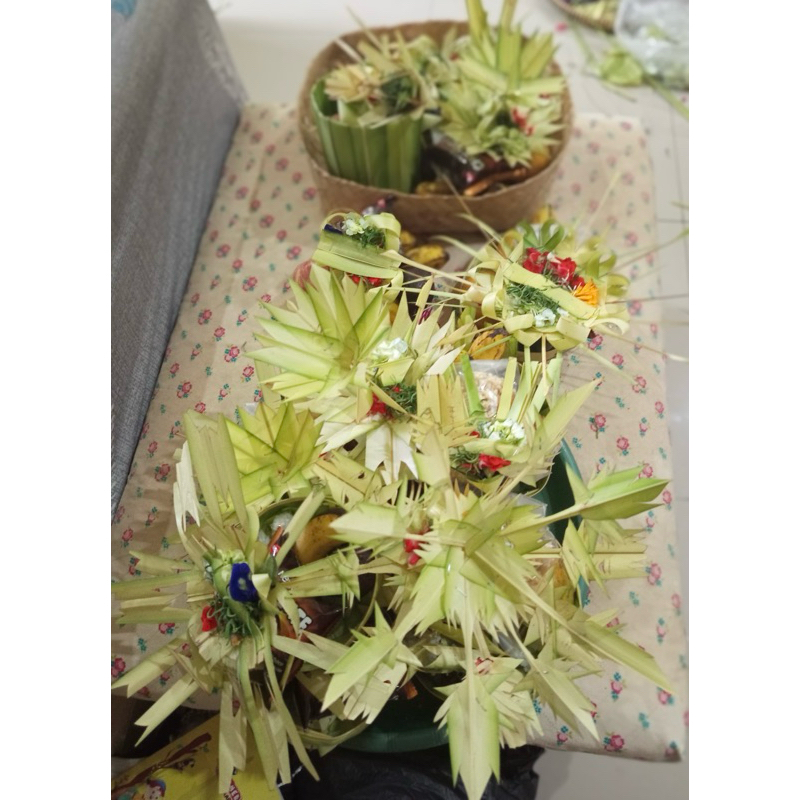 Tumpeng Pitu Sembahyang Bali Hindu