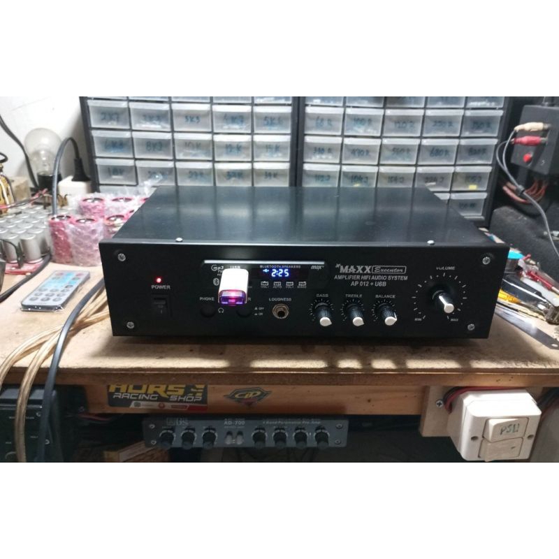 POWER AMPLIFIER STEREO 300 WATT 5 A