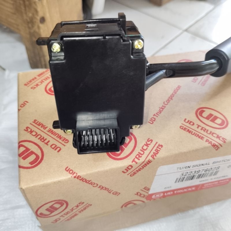 SAKLAR SEN 5223976028 TRUN SIGNAL SWITCH UD TRUCK NISSAN QUESTER UD TRUCK