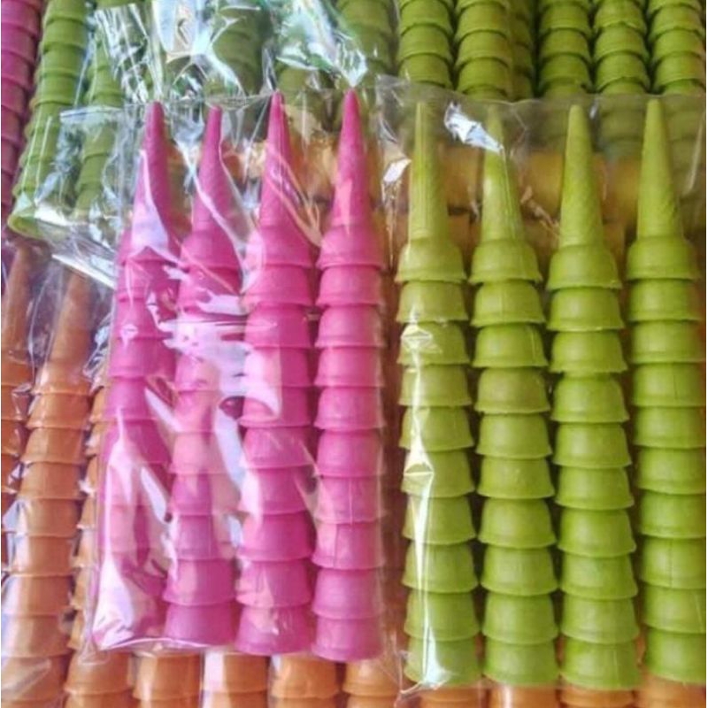 

Aneka Macam Soft Cone Ice Cream Kerupuk Es Krim Kerucut Kecil diameter 3 cm isi 40