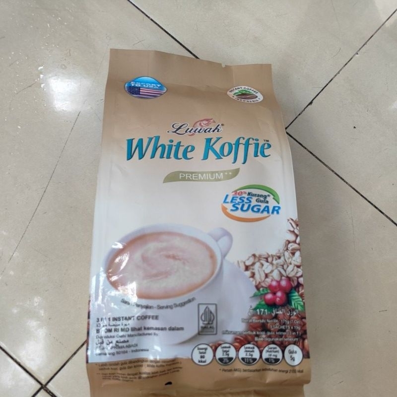 

Luwak white coffe less sugar per pack isi 9