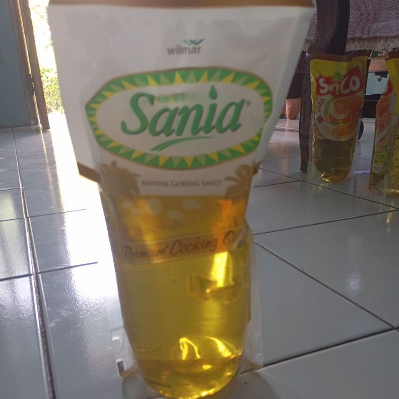 

minyak sania 1L