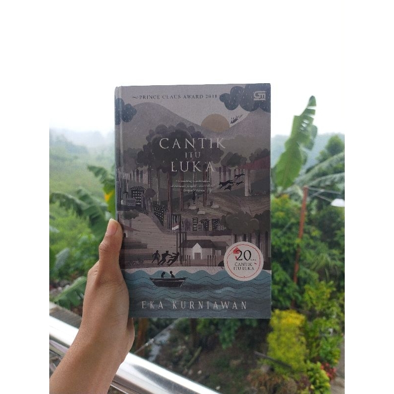Cantik itu luka HC