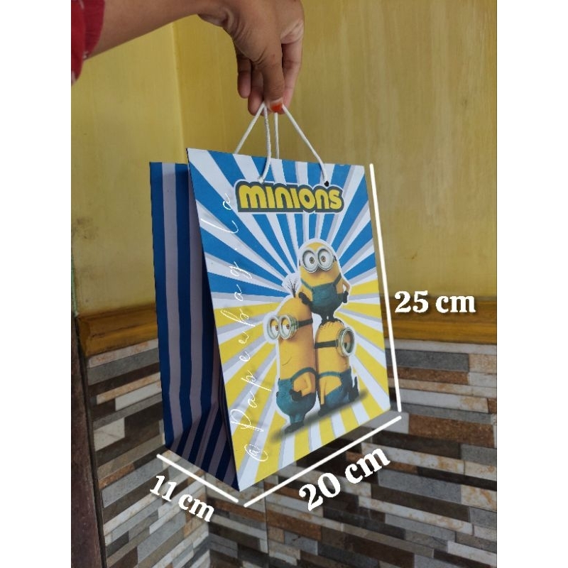 

Paperbag Minion Full colour Ulang tahun / KFC
