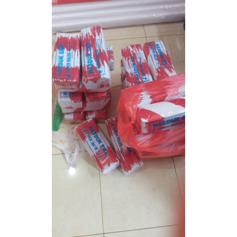 

hasduk kacu SMA bahan kain halus super | grosir 1 kodi isi 20 pcs