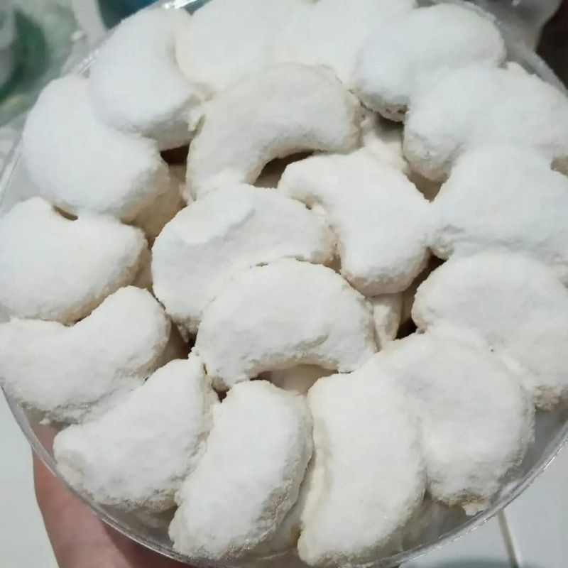 

kue kering, kue salju ukuran 200/500 gram