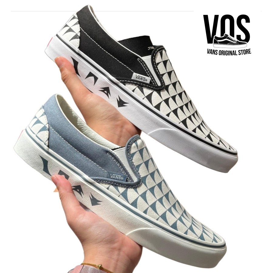 VANS SLIP ON CHECKERBOARD BLACK WHITE & BLUE MARSHMALLOW ORIGINAL
