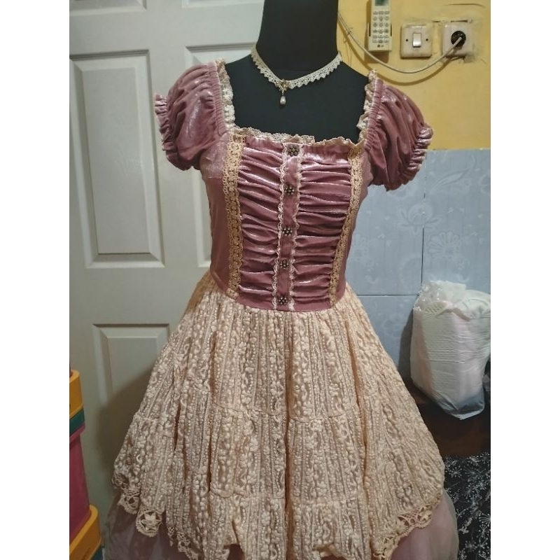 LIZ Lisa DRESS Rapunzel