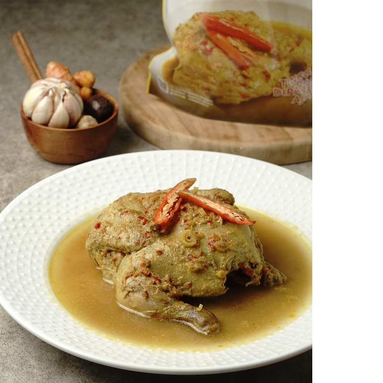 

Ayam Betutu Khas Bali Siap Saji. QUEENS KITHEN