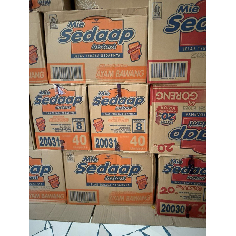 

(Mars) Mie Sedaap goreng 1 dus isi 40 pcs dan lainnya