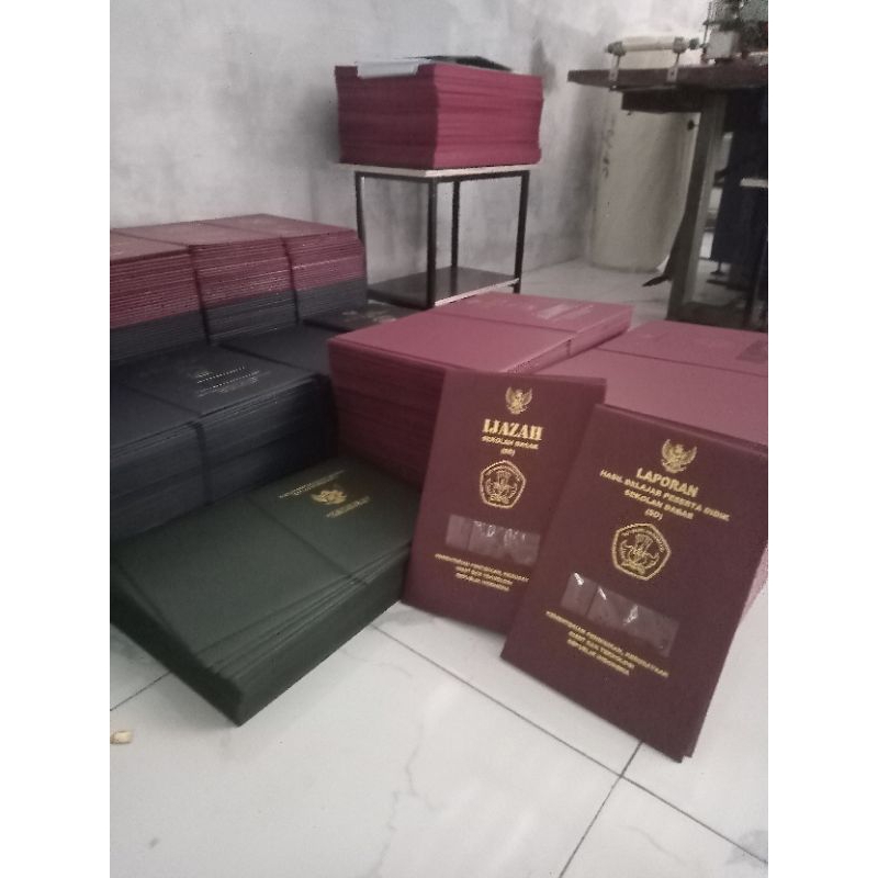 

Sampul Raport SD || Map Raport SD. Isi 6 Lembar (Umum)