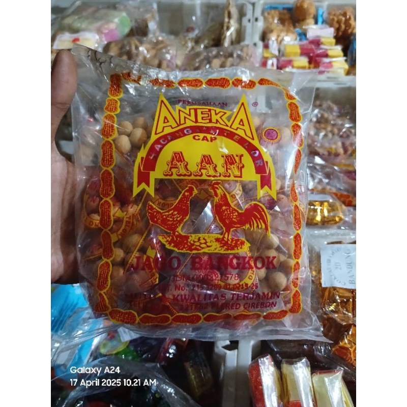 

ANEKA KACANG TELOR AAN JAGO BANGKOK / 1 PACK ISI 20 BKS