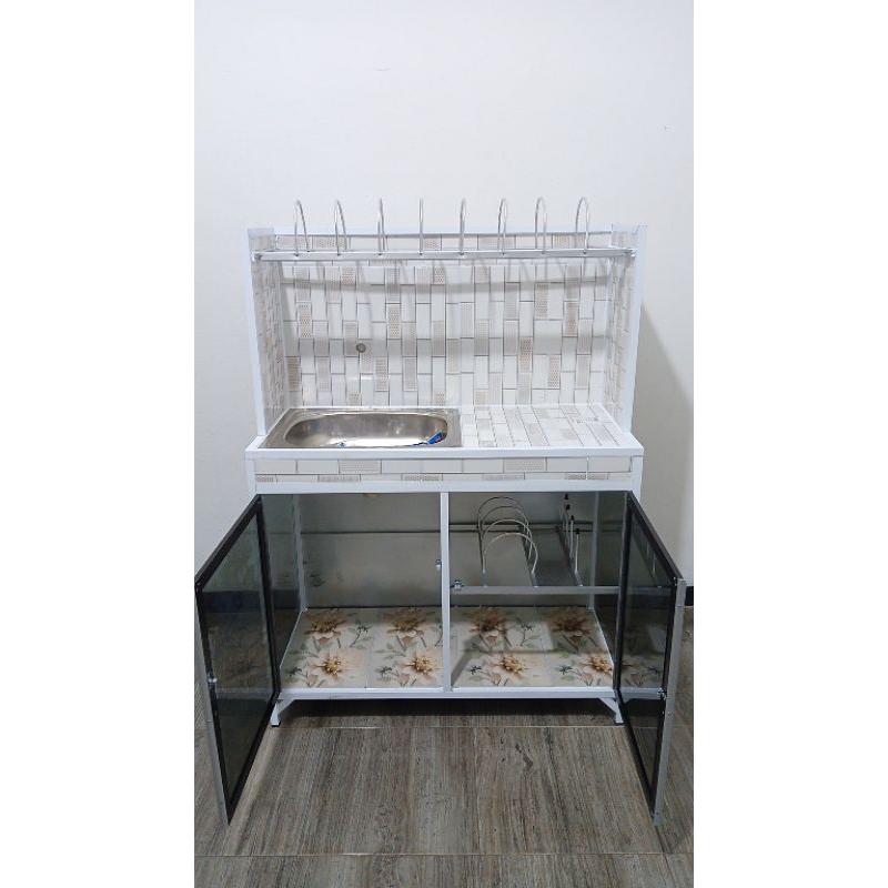 wastafel tinggi//meja dapur//tempat cuci piring