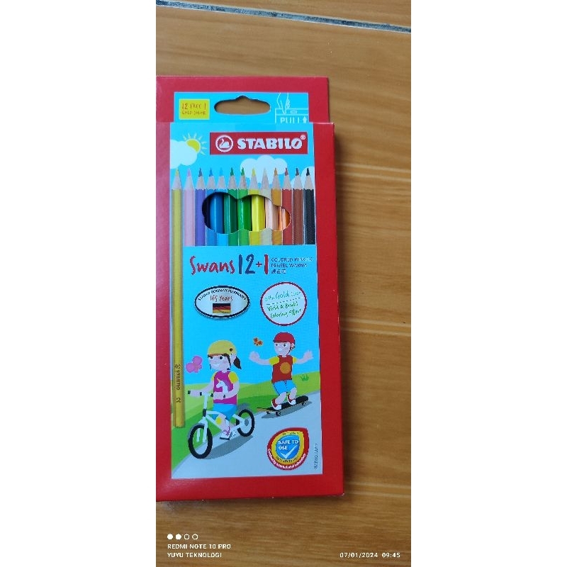

pensil warna swans 12