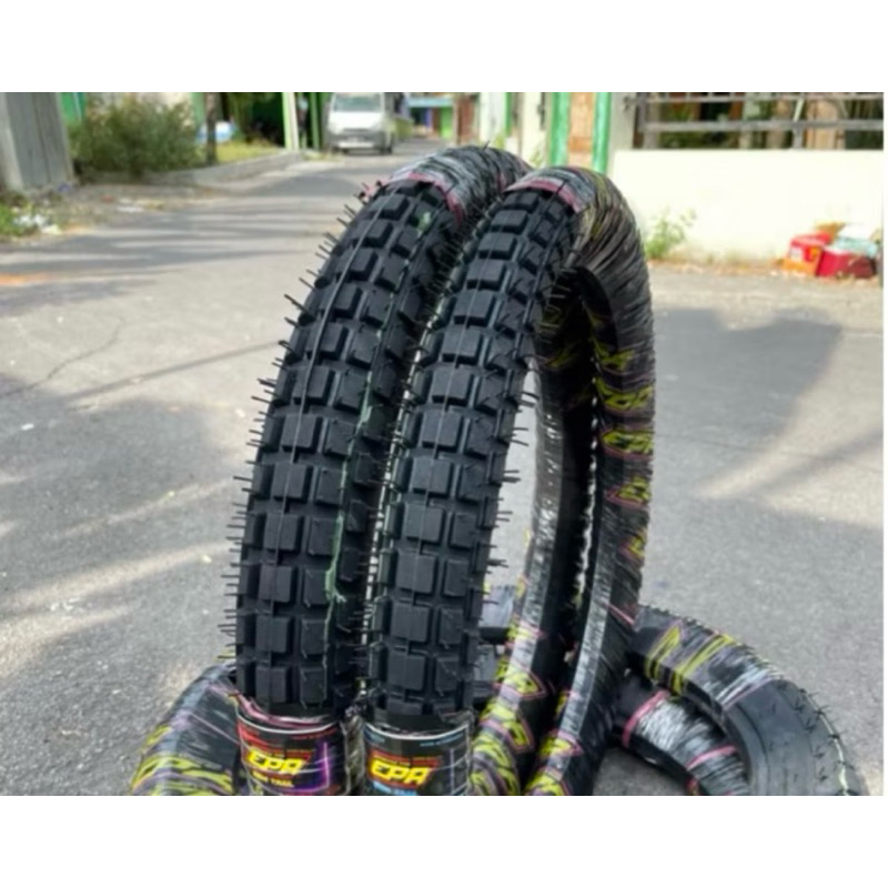 ban luar semi trail ring 17