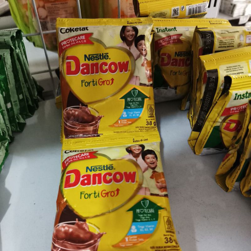 

Dancow sachet cokelat 10×38gr