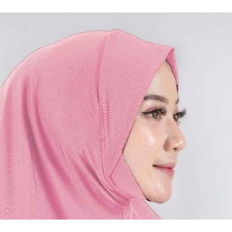 jilbab model dagu instan panjang depan 80 cm dan belakang 90cm