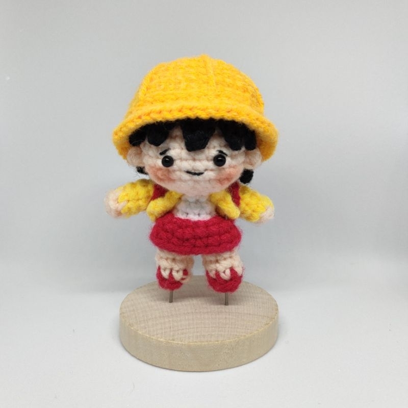 Chibi Maruko Chan Keychain / gantungan rajut chibi maruko chan