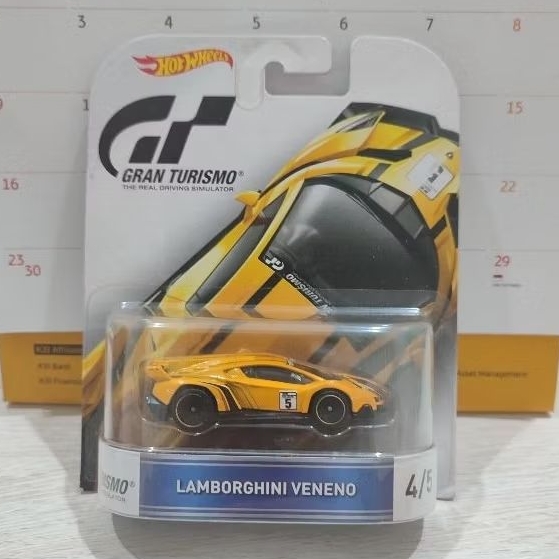Hot Wheels Gran Turismo Lamborghini Veneno Retro Card diecast