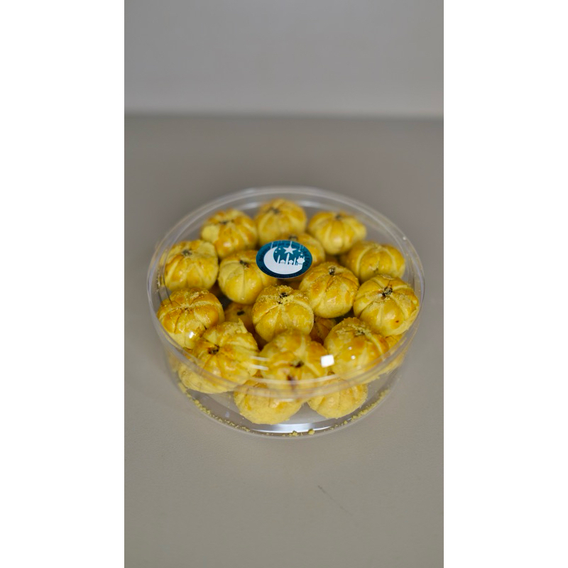

[SALAD KAKA] Nastar Nanas Labu toples bulat (2.5)
