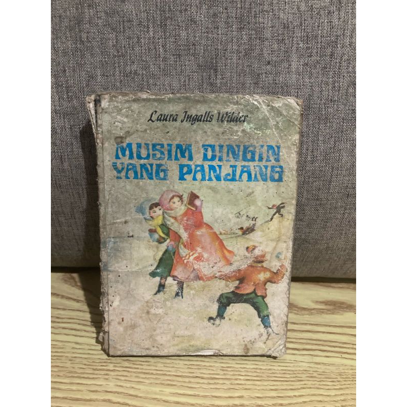 Buku - MUSIM DINGIN YANG PANJANG oleh Laura Jngalls Wilders