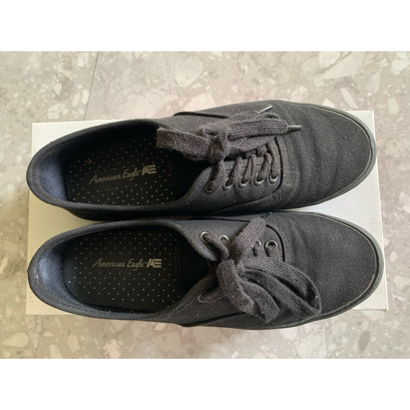 Sepatu wanita by american eagle