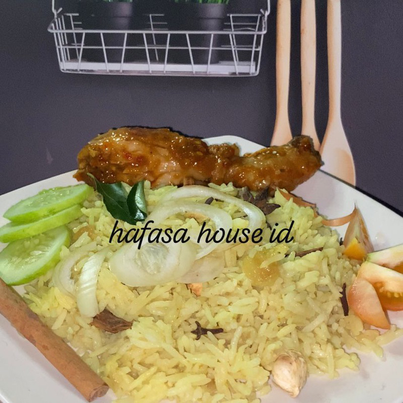

RB22 1kg beras + bumbu instan GRATIS rempah campur & daun kari (beras basmati)