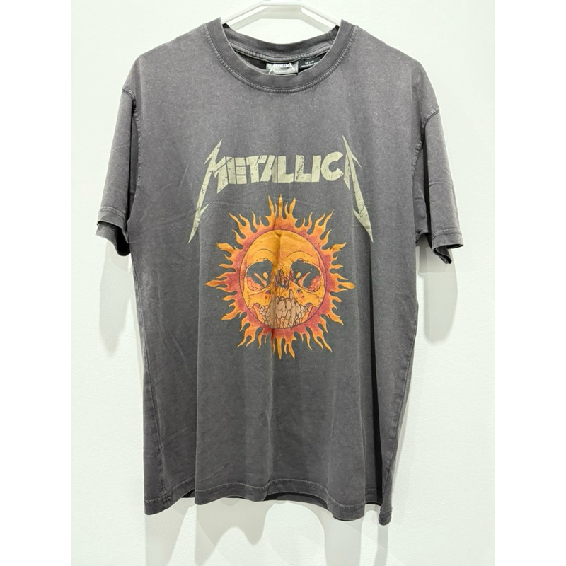 Kaos Vintage Band Cotton On x Metallica (BNWT) Lcn Premium Loose Fit Music Unisex Tag Lengkap Origin