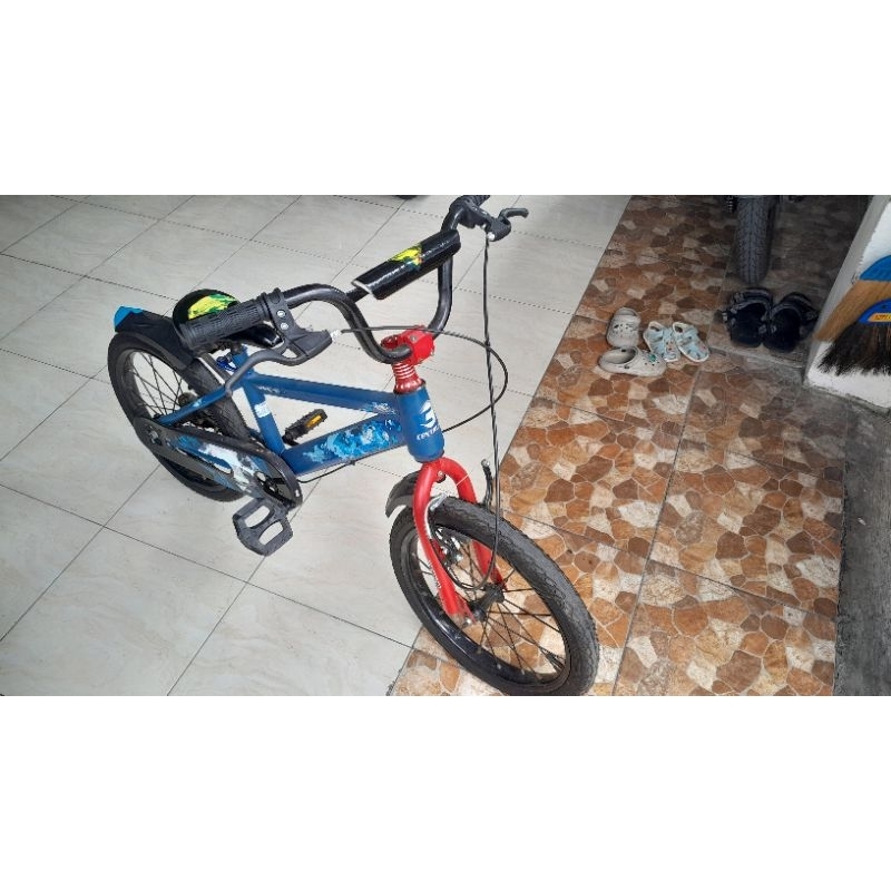 Sepeda BMX sepeda anak ukuran 18 inch bekas terawat normal