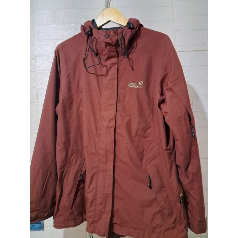 Jaket gorpcore jws