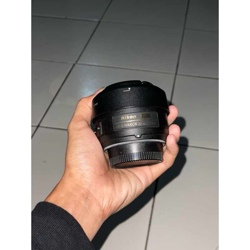 Lensa Nikon DX 35mm