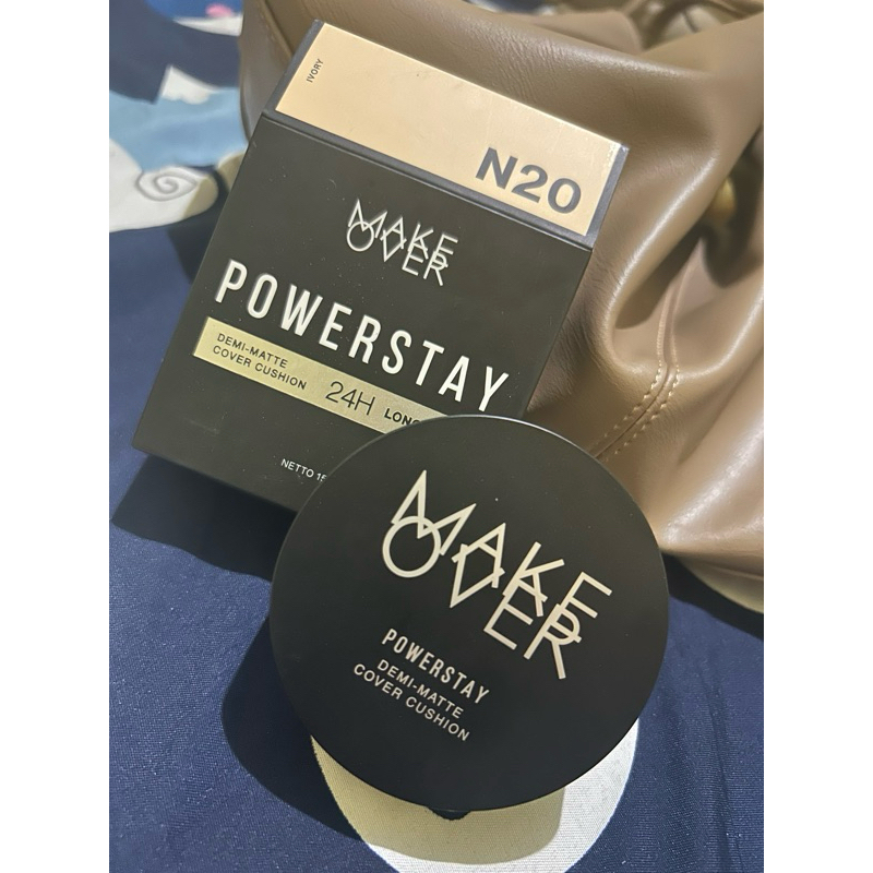 CUSHION MAKE OVER POWERSTAY preloved